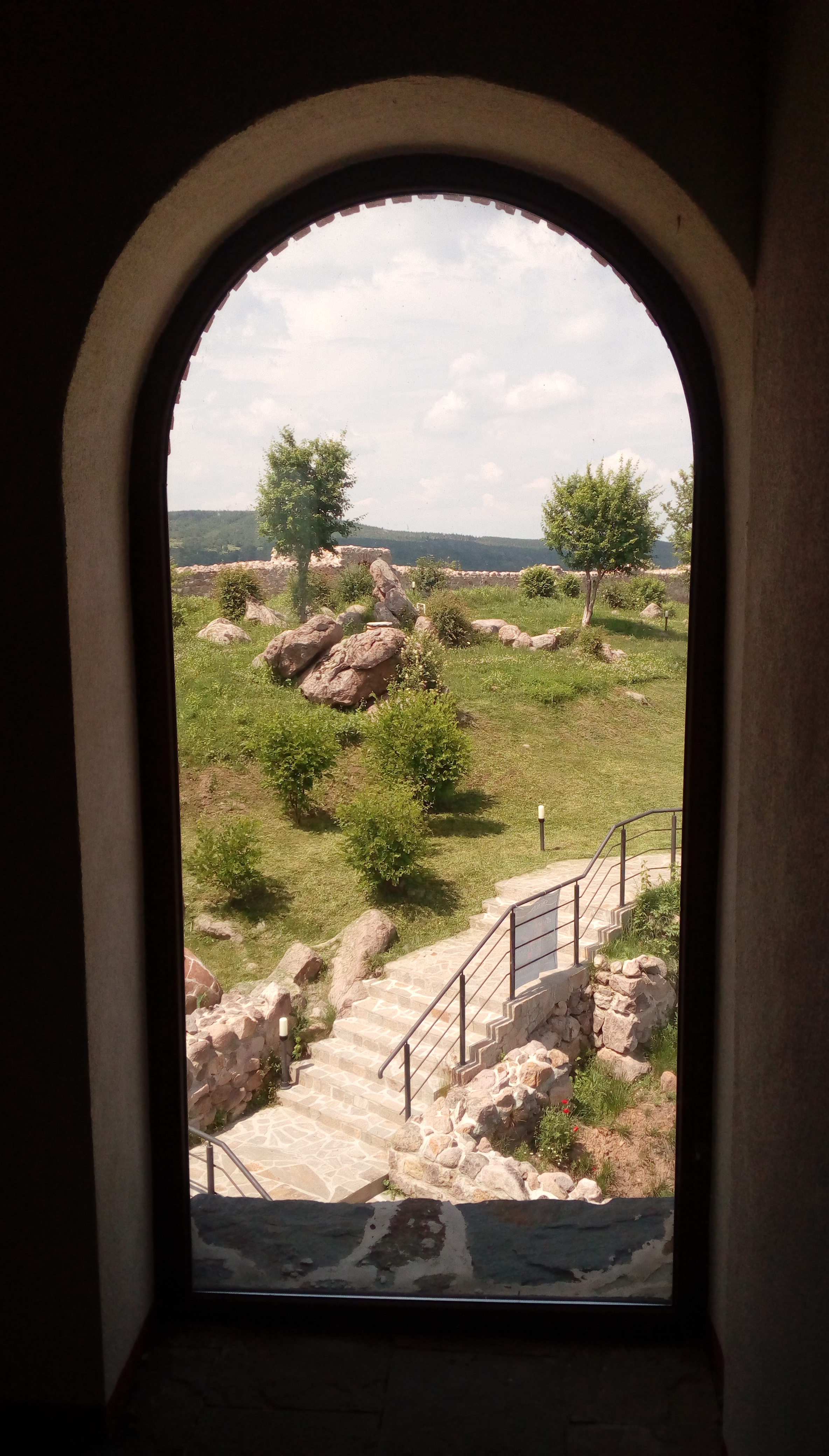 Крепостта Перистера - скритата перла на България