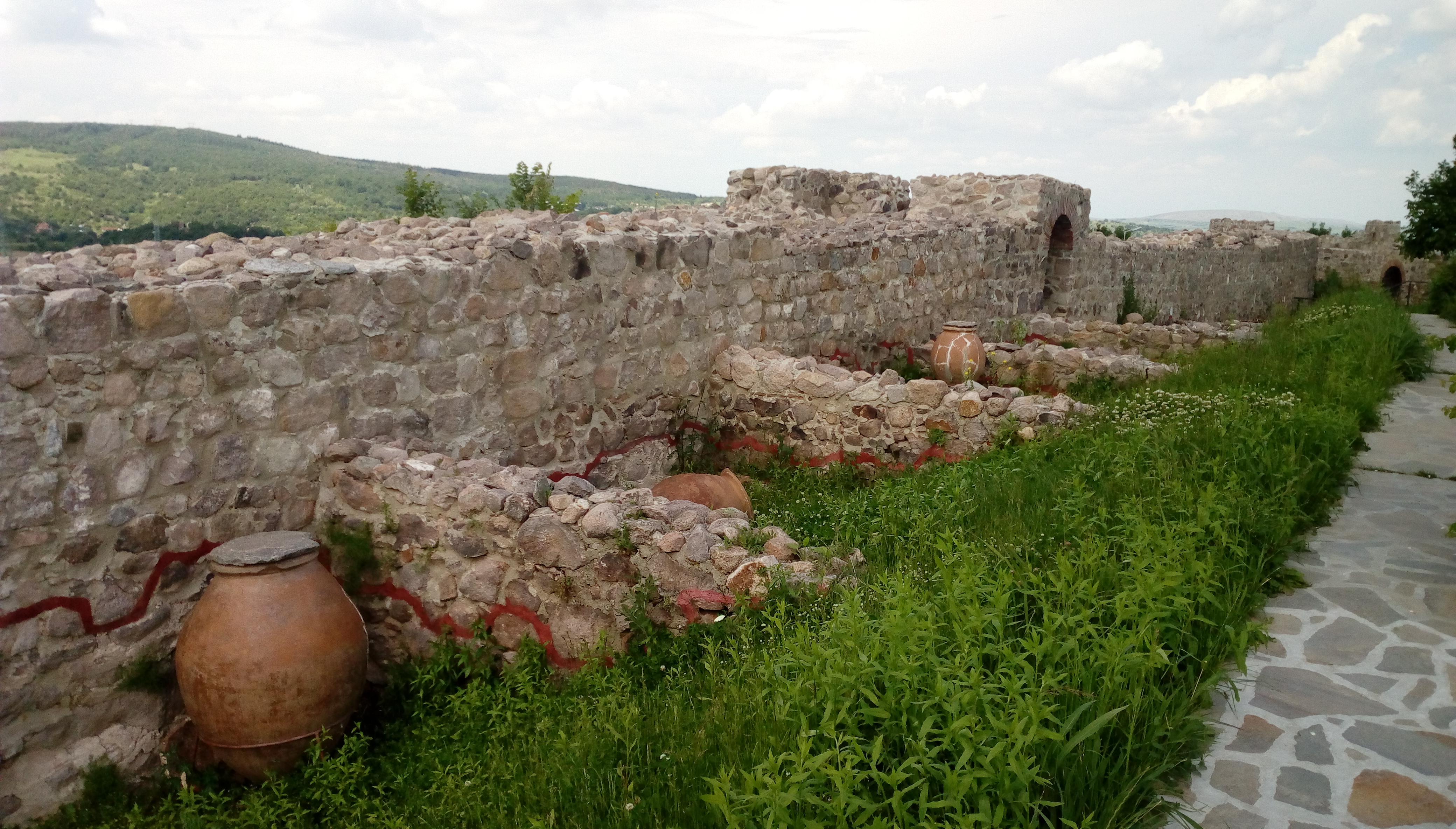 Крепостта Перистера - скритата перла на България