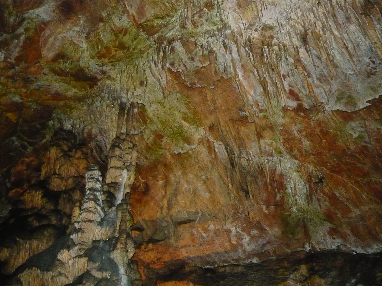 България View: Пещера Съева дупка