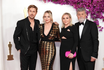 Райън Гослинг сподели Оскарите със семейството си