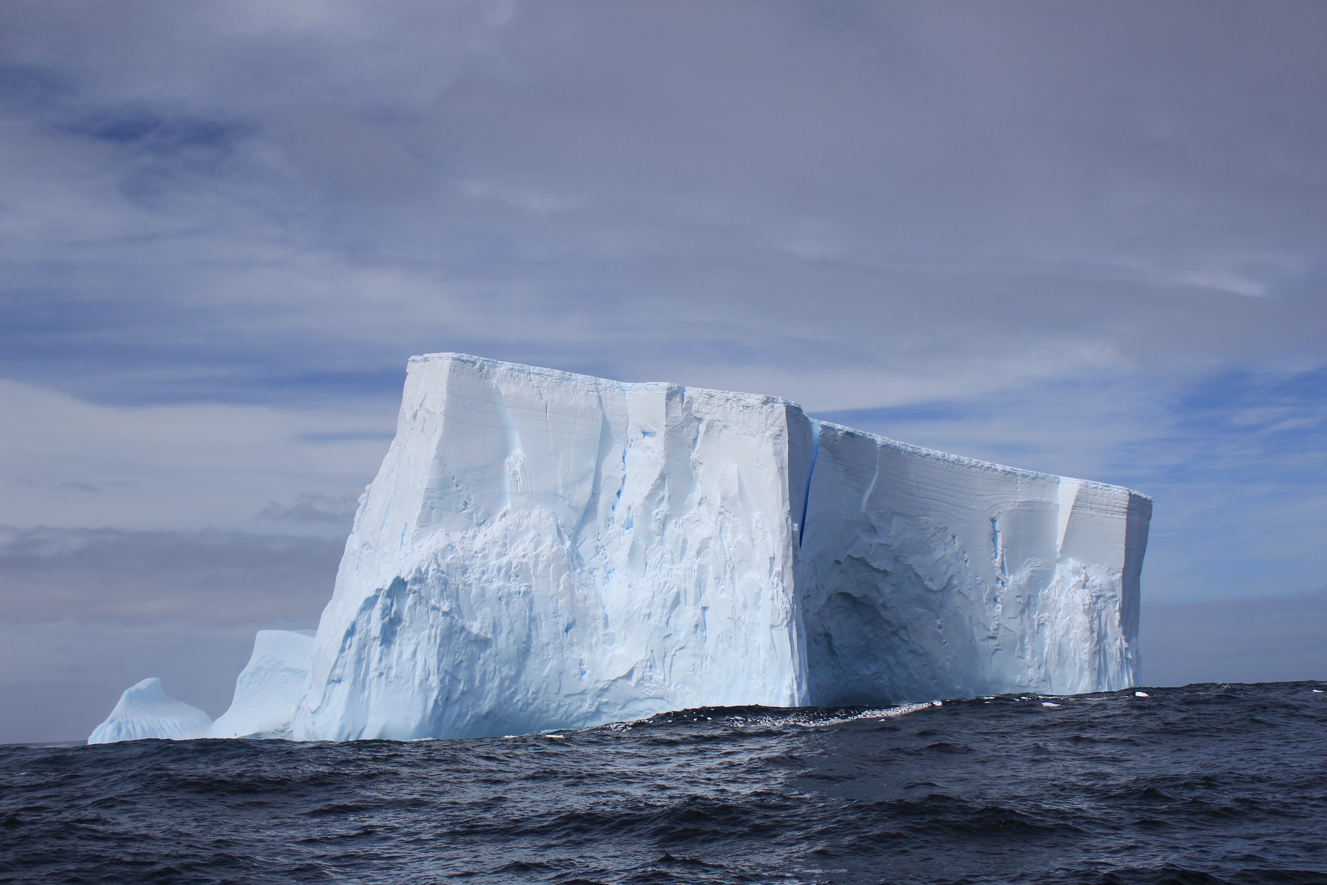 Ледената приказка за Антарктида