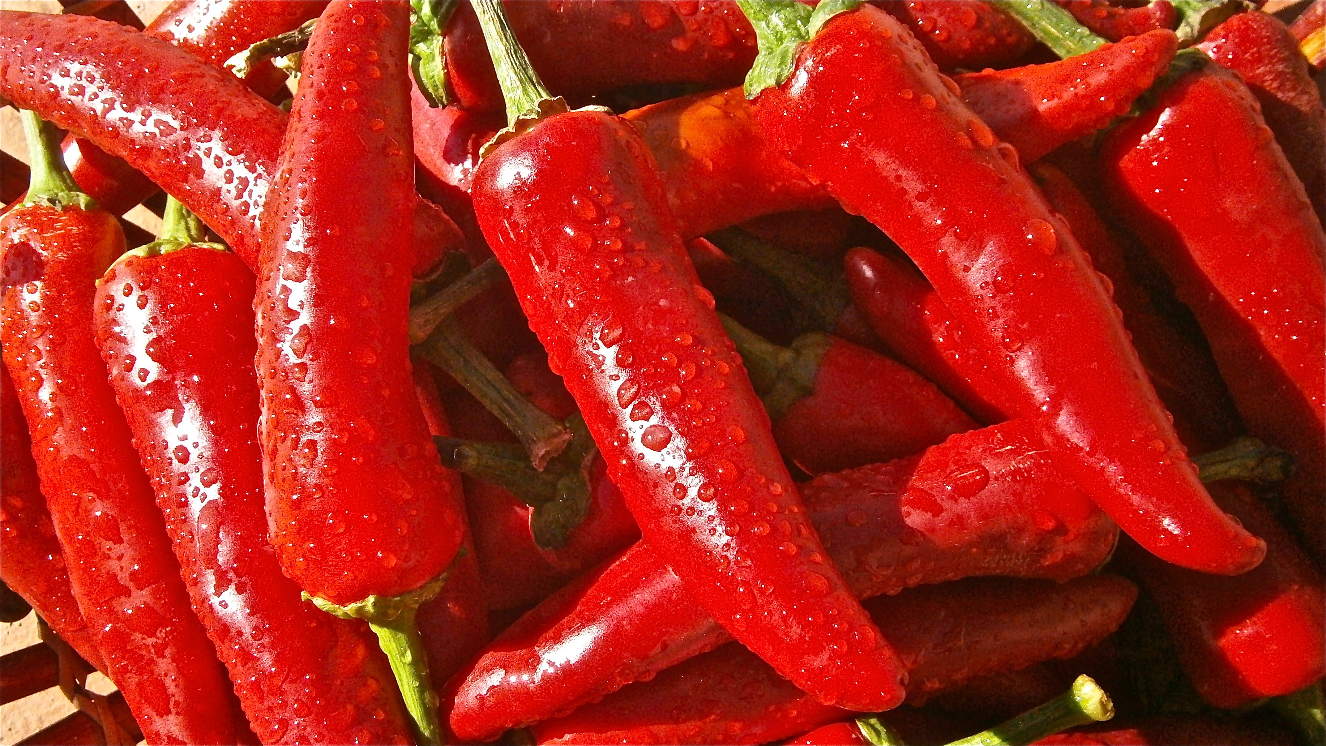 8 продукта, които цял живот белим и режем грешно