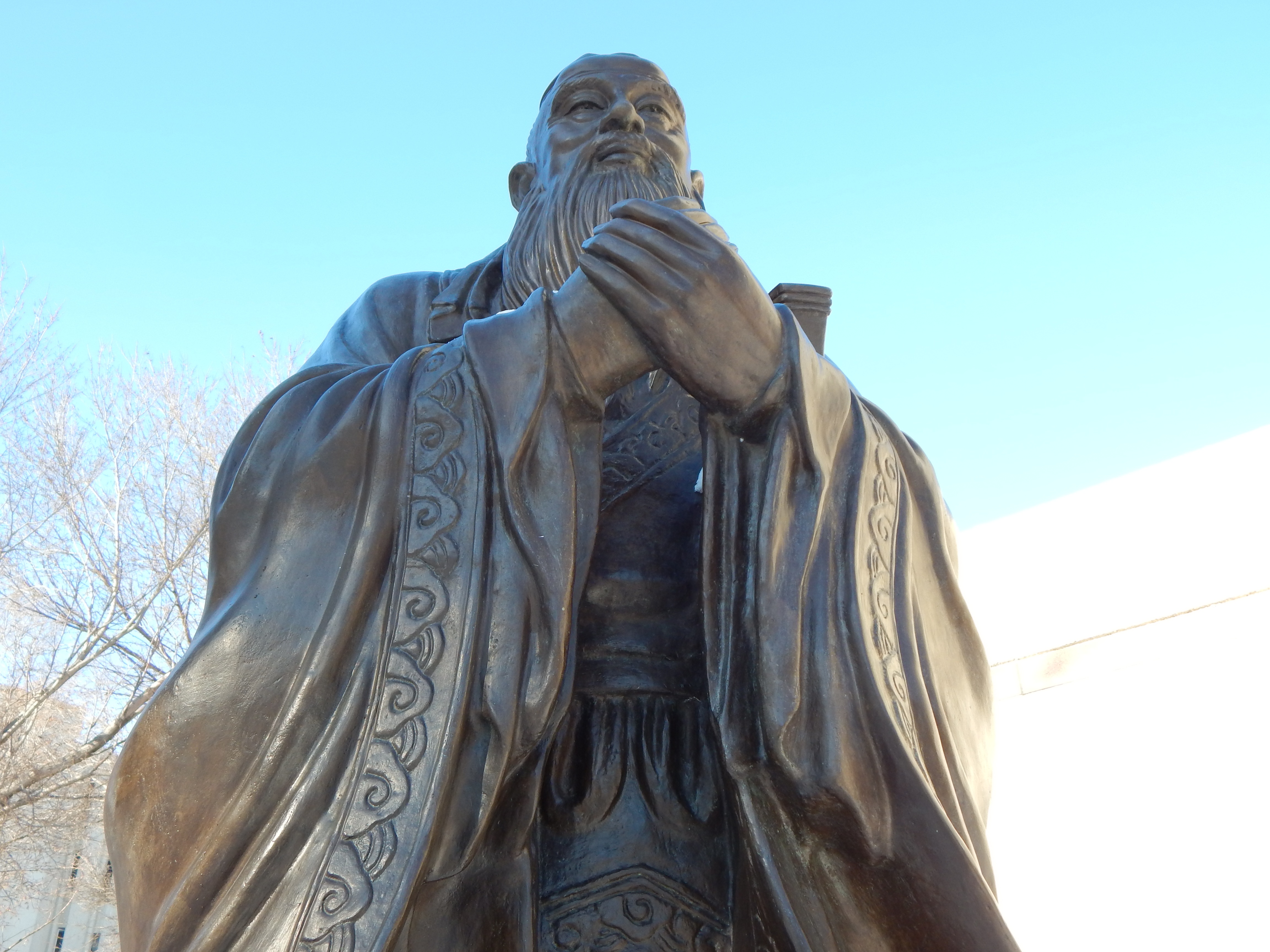 Конфуций: Който побеждава себе си, е могъщ