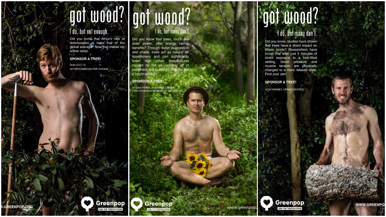 Голи мъже в кампания за засаждане на дървета
