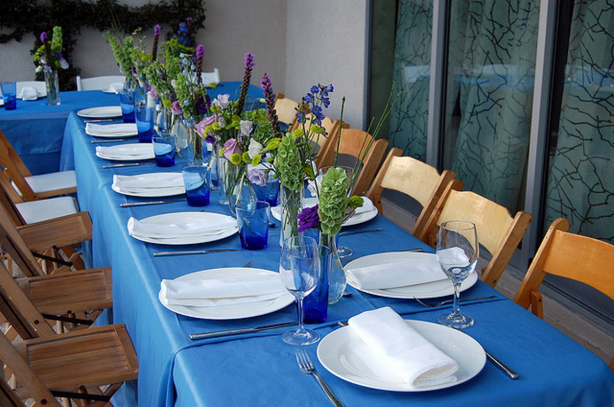 Шик идеи за подреждане на масата, с които ще впечатлите гостите си