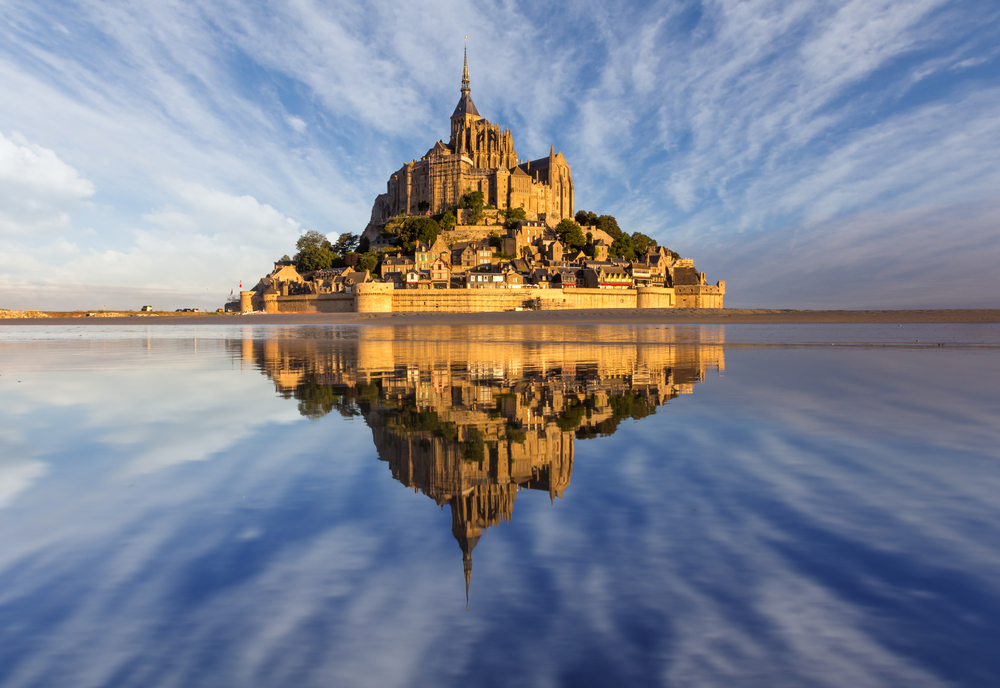 Мон Сен Мишел - замъкът, който трябва да видите преди да умрете