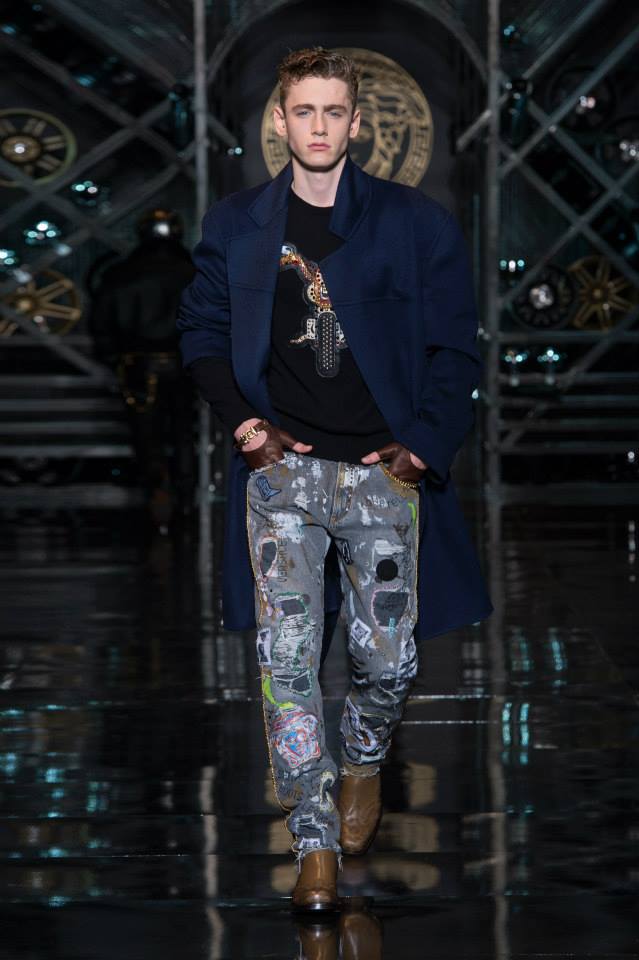 Модерен каубой от Versace