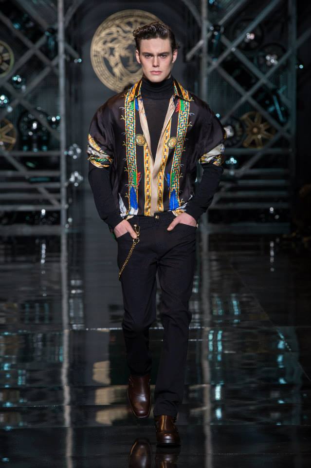 Модерен каубой от Versace