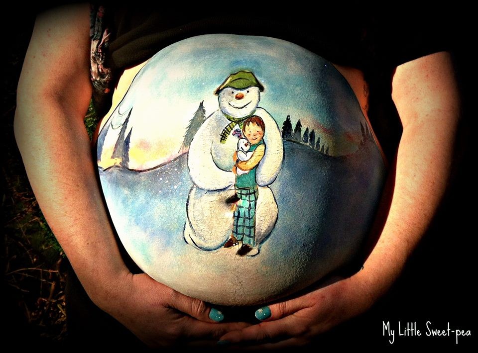 Изкуството да изрисуваш корема на бременна жена 