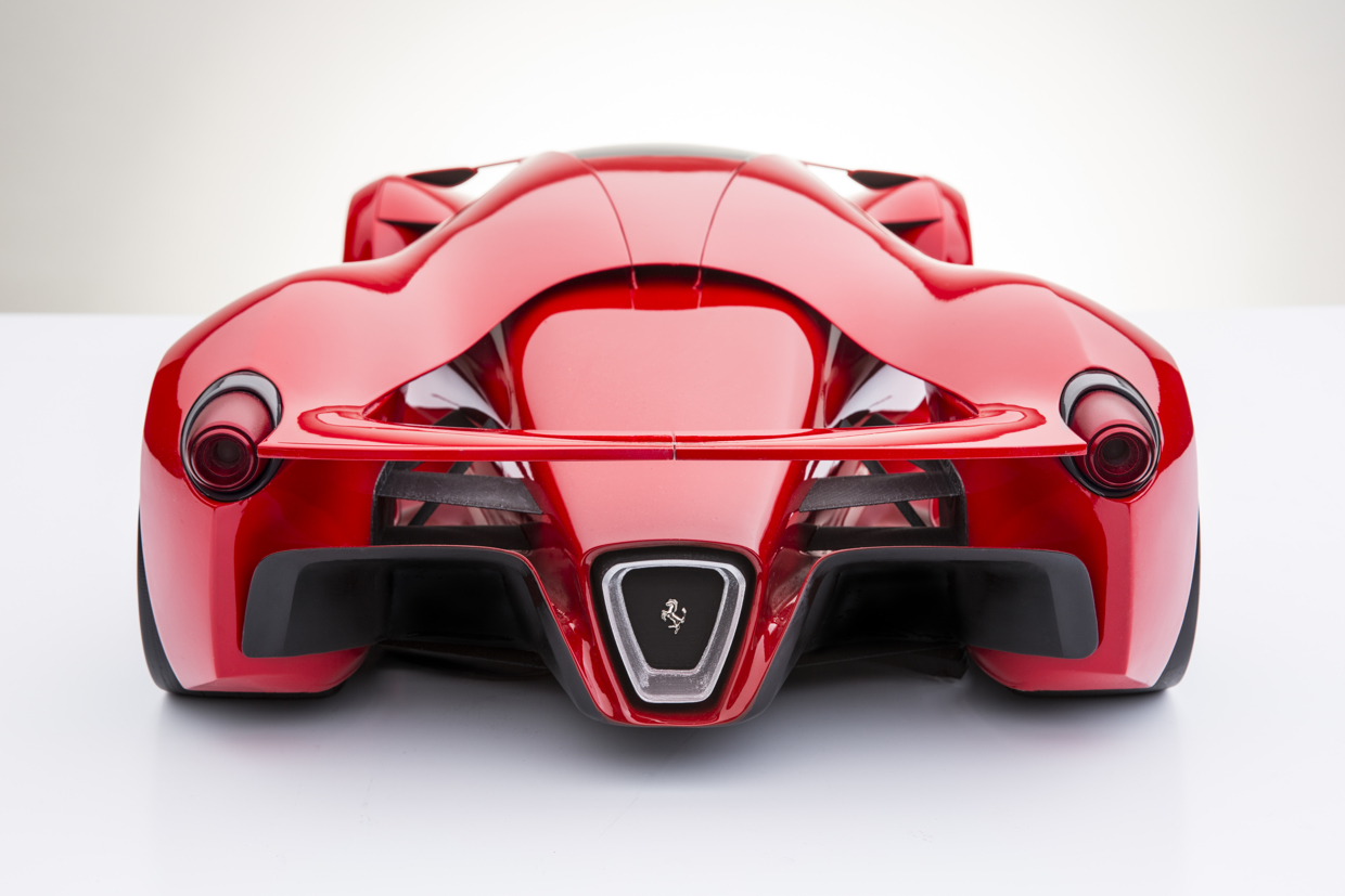 Бижуто F80 на Ferrari