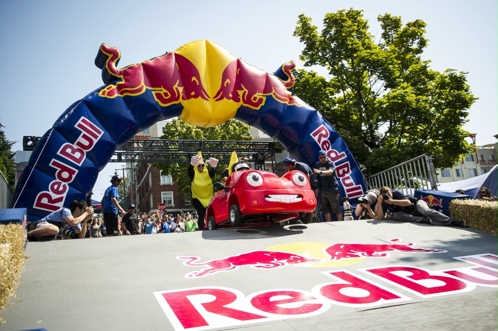 Red Bull Soapbox - състезание за силни усещания