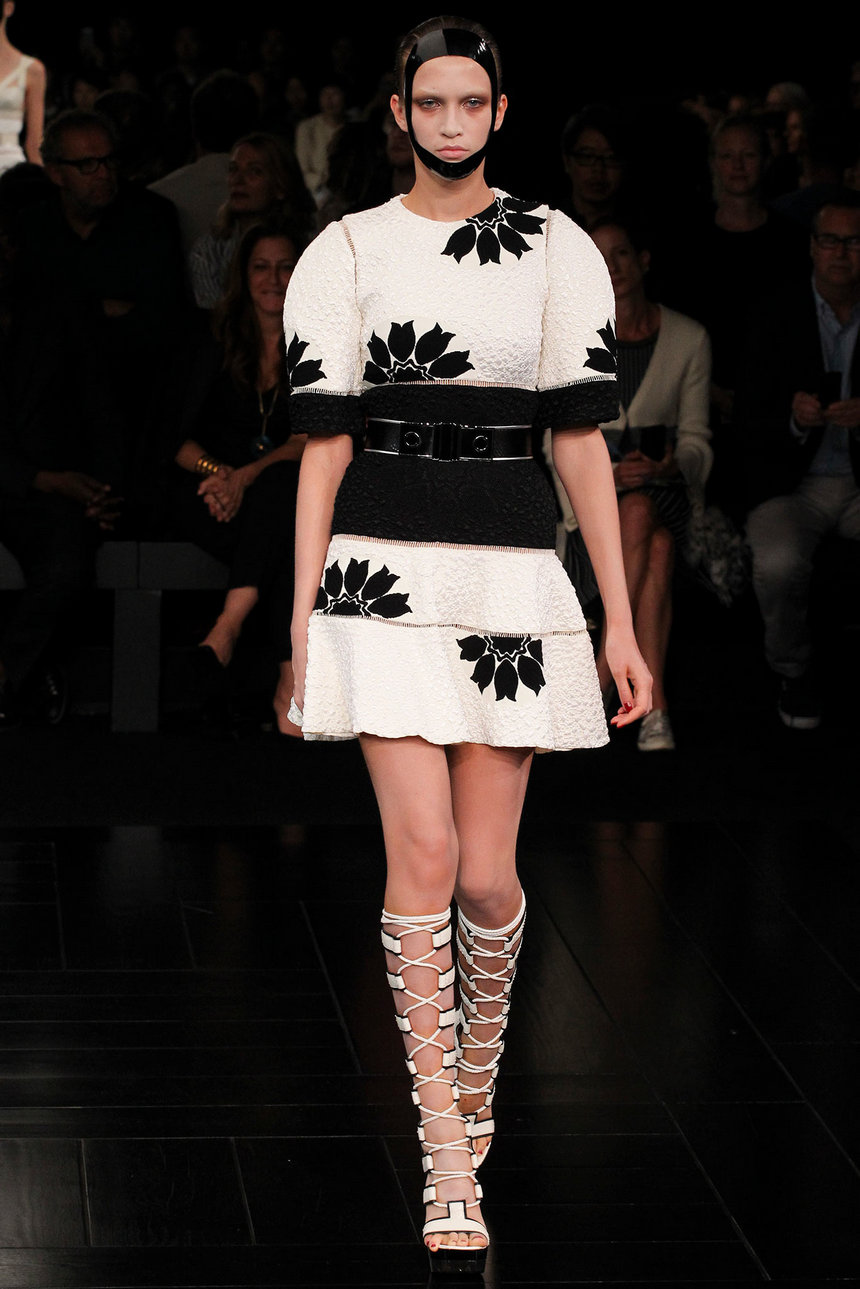 Alexander McQueen - усещане за Изток