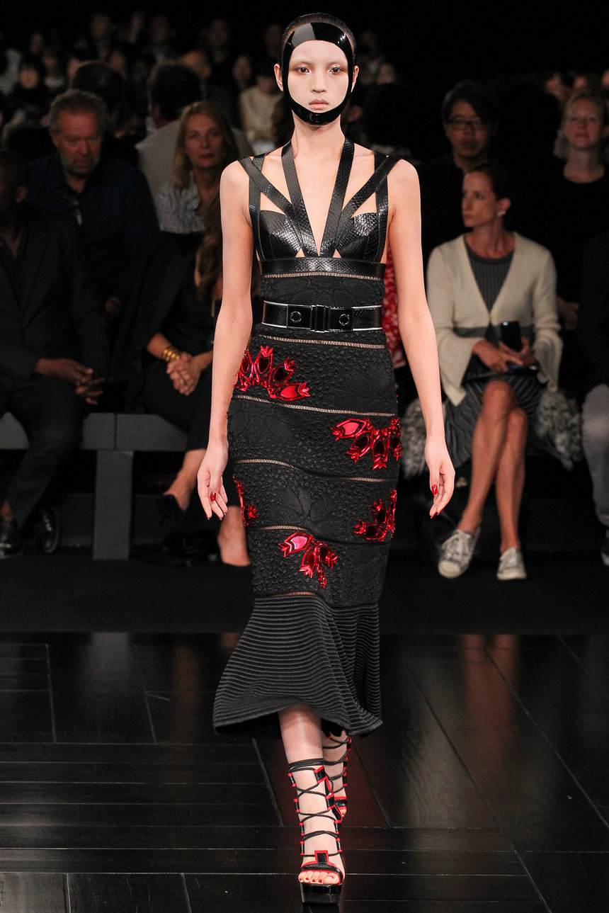 Alexander McQueen - усещане за Изток