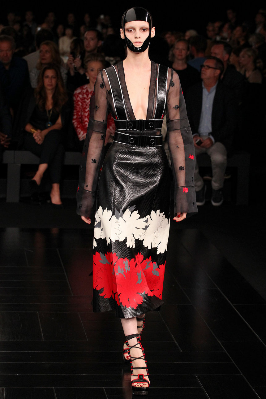 Alexander McQueen - усещане за Изток