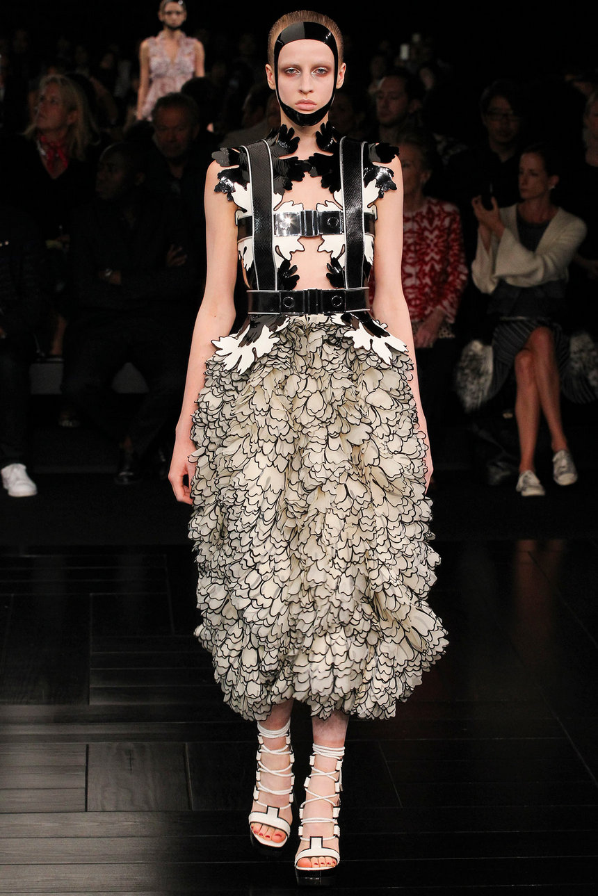 Alexander McQueen - усещане за Изток