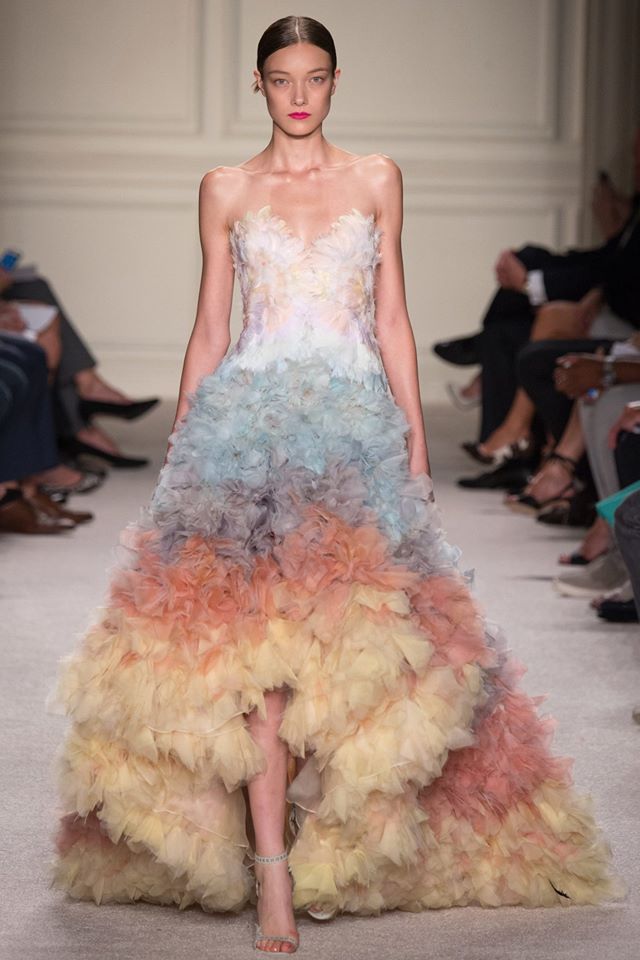 Класическа елегантност от Marchesa