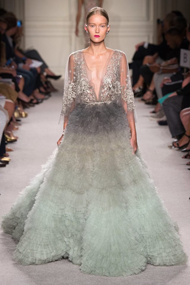 Класическа елегантност от Marchesa