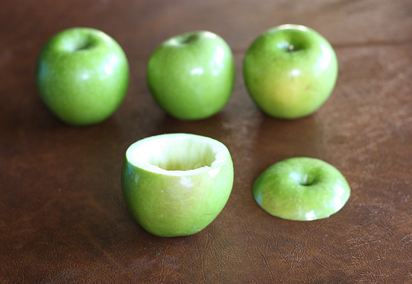 Ябълков пай в ябълка (стъпка по стъпка)