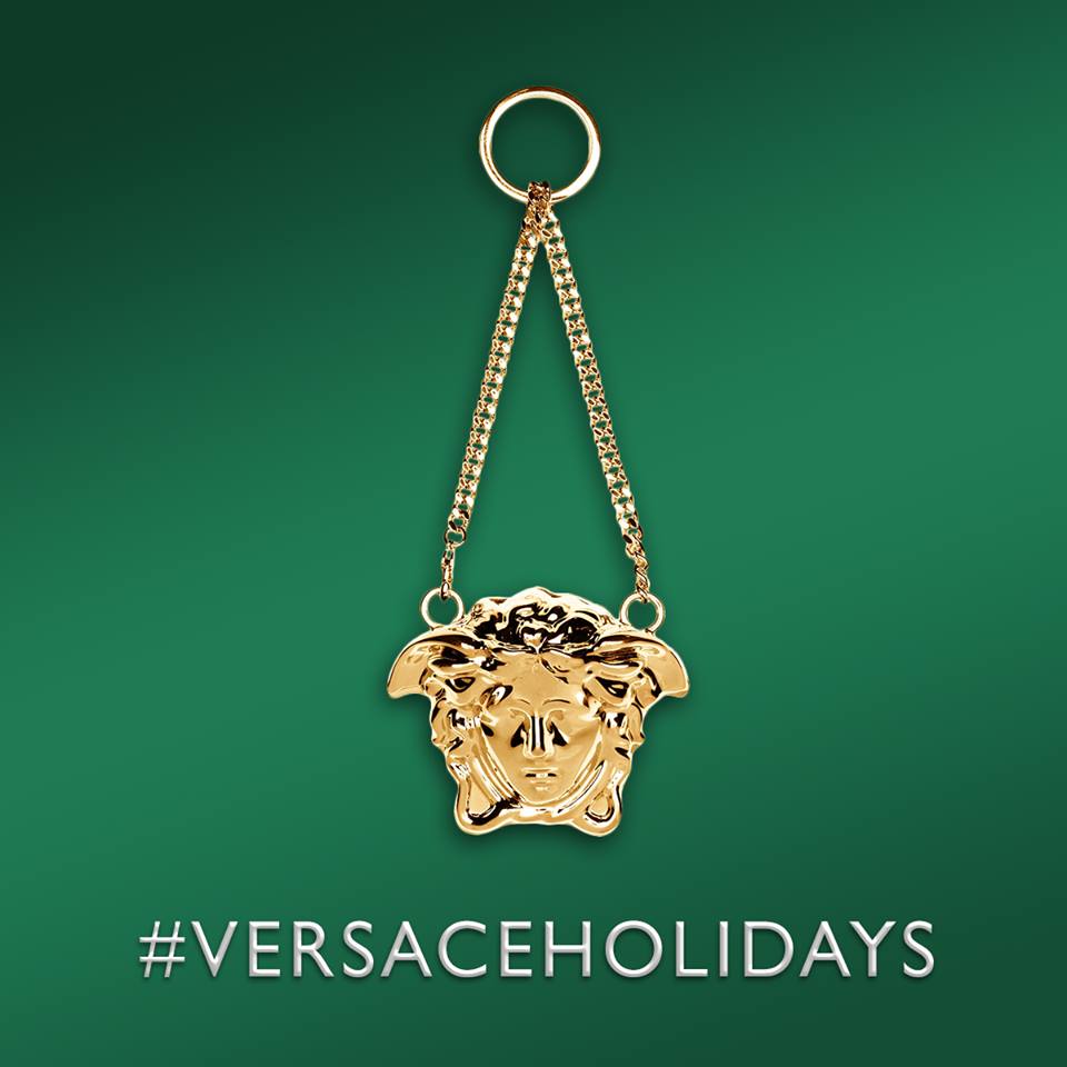 Подаръци от Versace