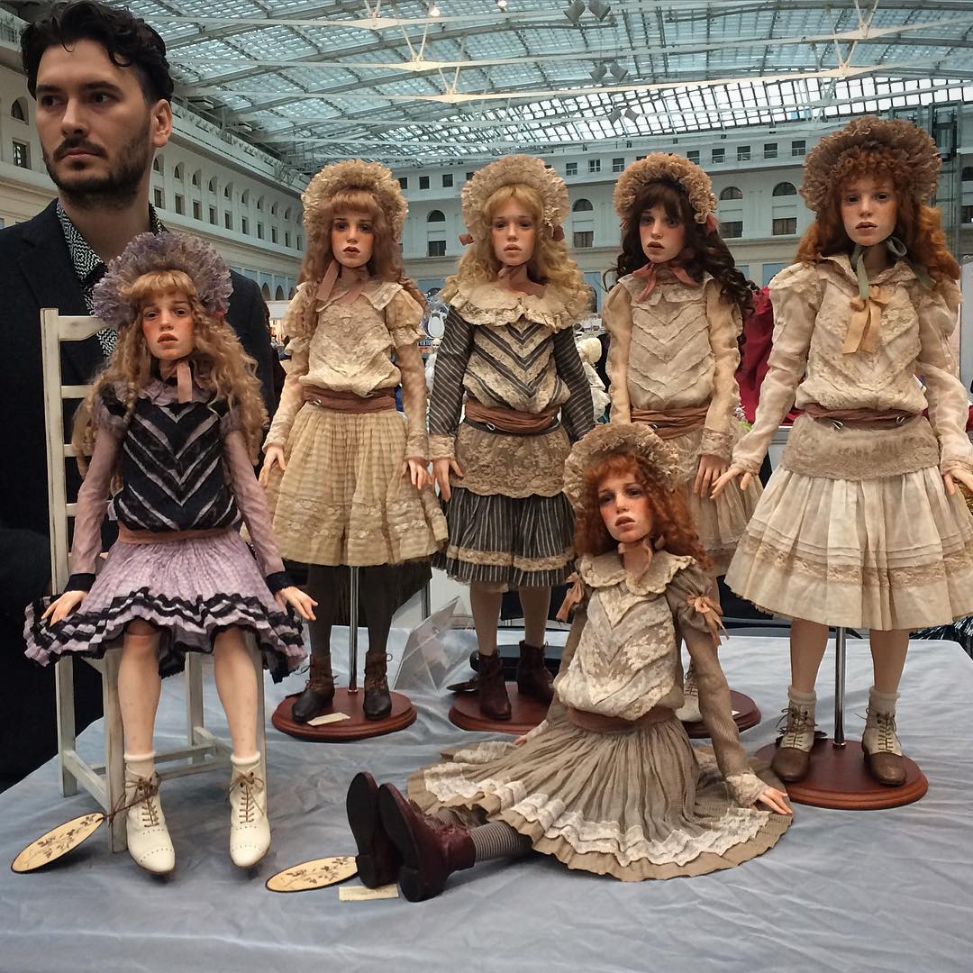 Кукли с поразително реалистични лица
