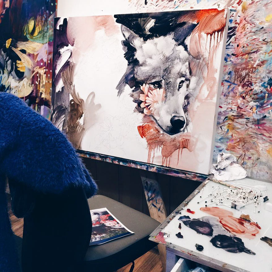 16-годишна художничка превръща сънищата си в дивни картини