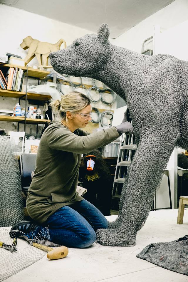 Скулптури на животни с реалните им размери