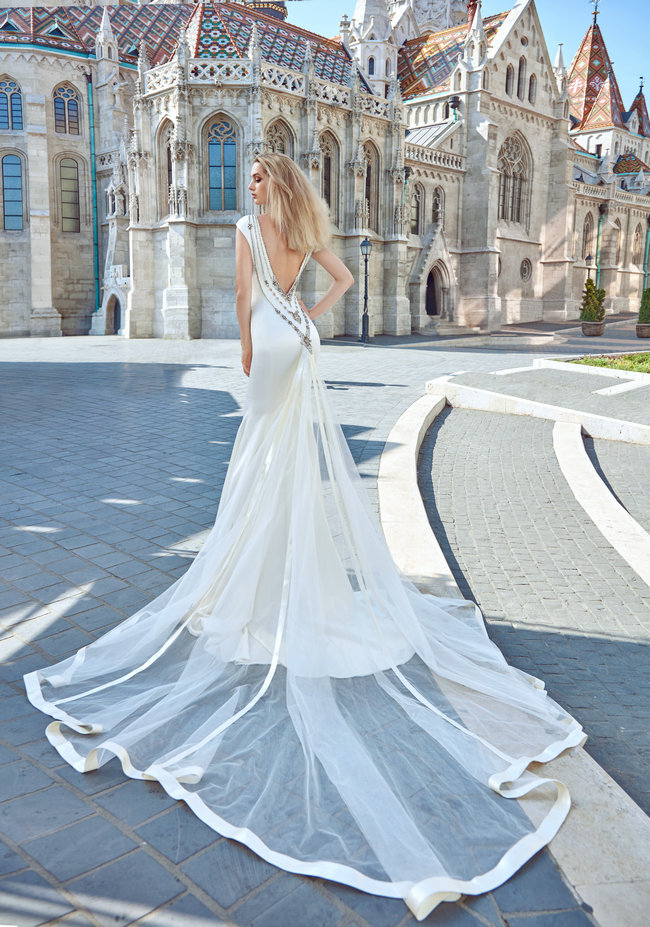 Висша мода за булки от Galia Lahav