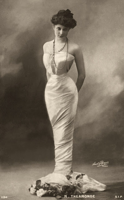 Как е изглеждала женската красота преди повече от 100 години