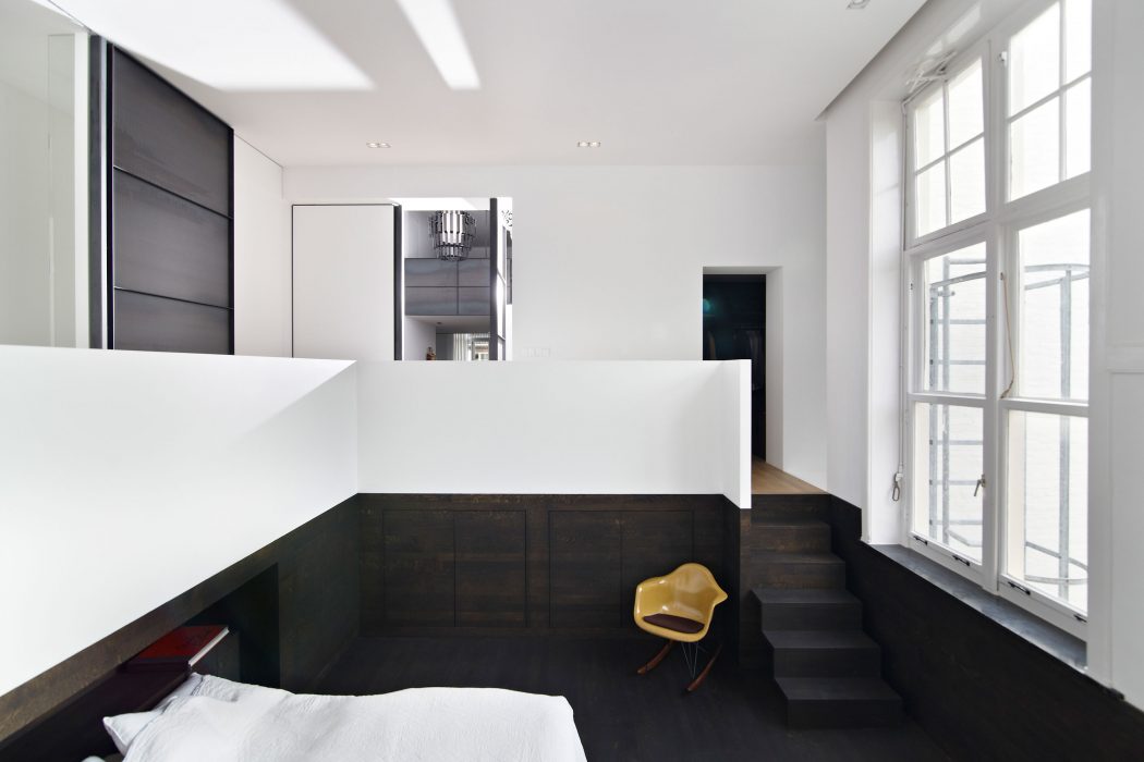 Mинималистичен  тавански апартамент в Амстердам