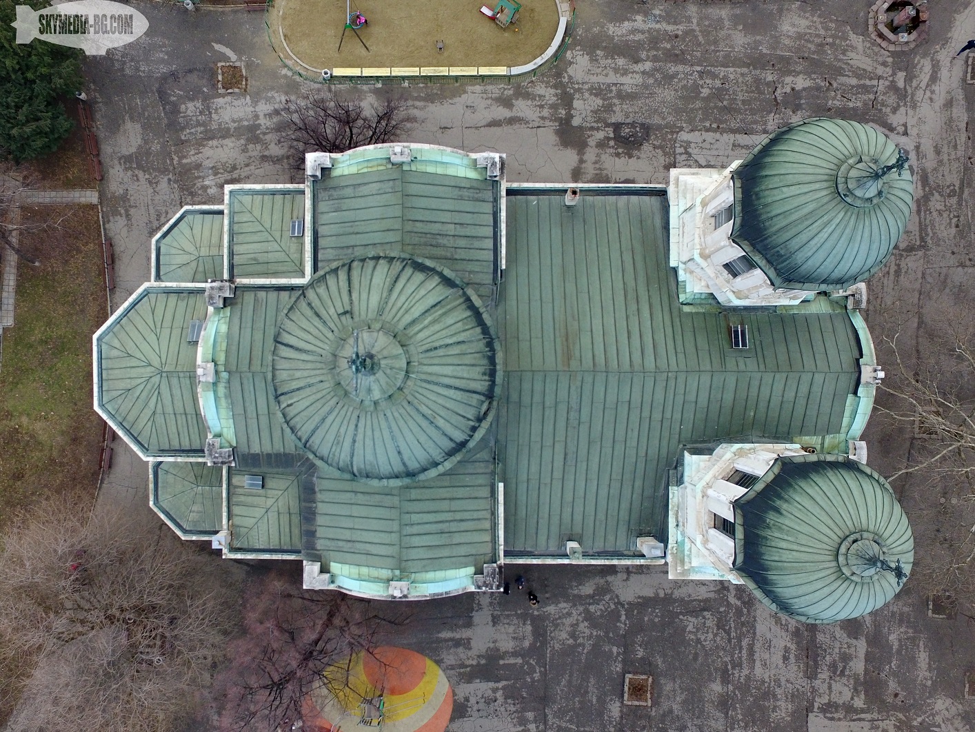 Уникални снимки: 16 софийски храма отгоре