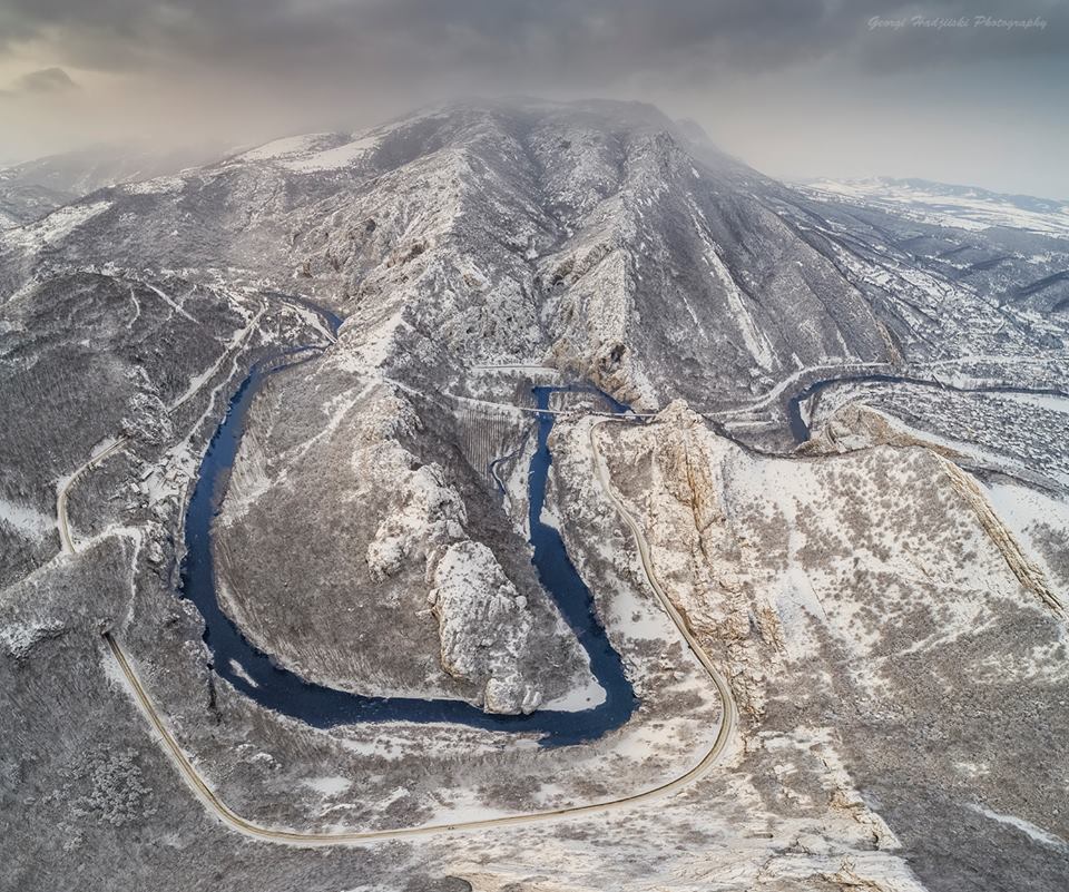 Красотата на снежна България в уникални снимки