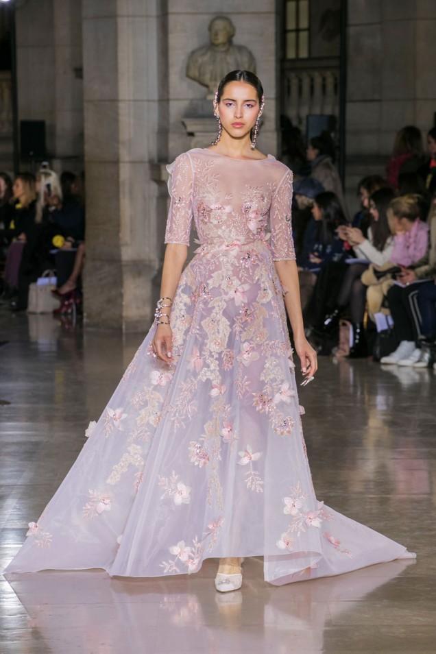 Дивите на Азия - висша мода от Georges Hobeika за пролет-лято 2017 г.