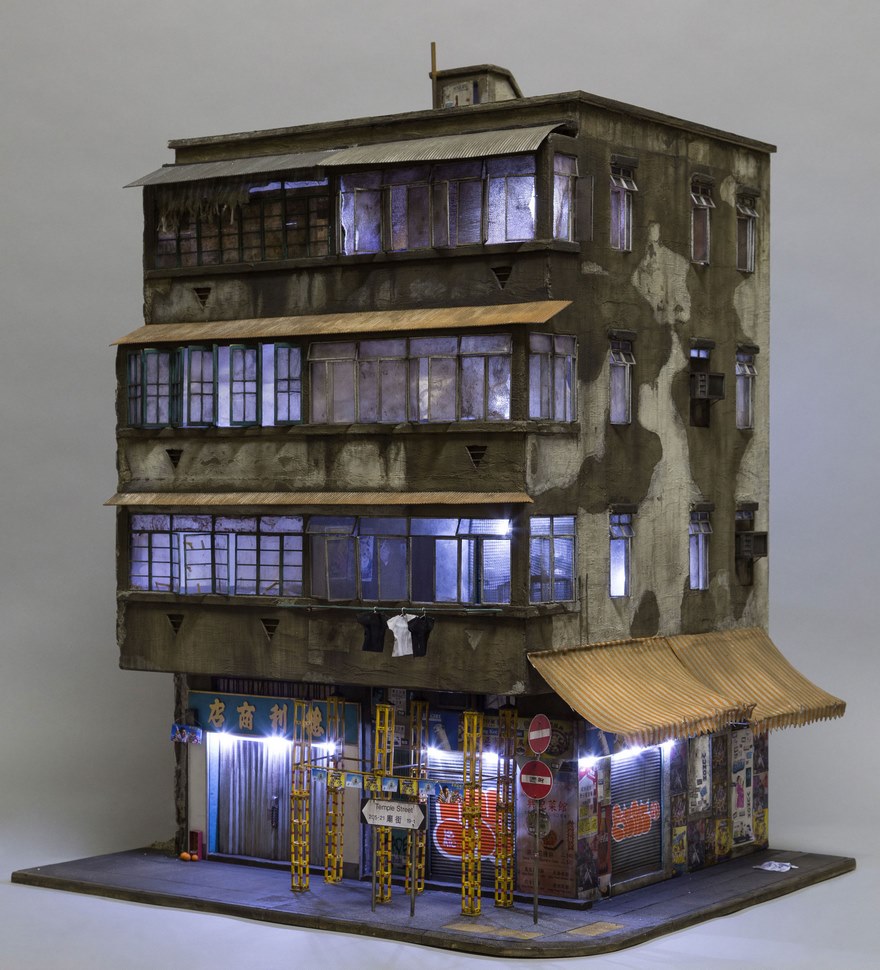 Невероятна миниатюра на жилищна сграда