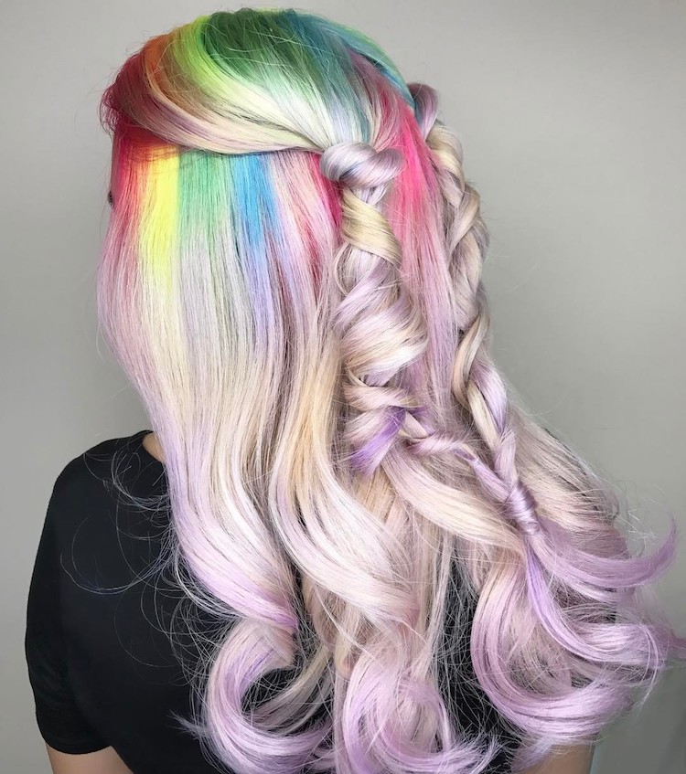 Цветни коси за смели дами