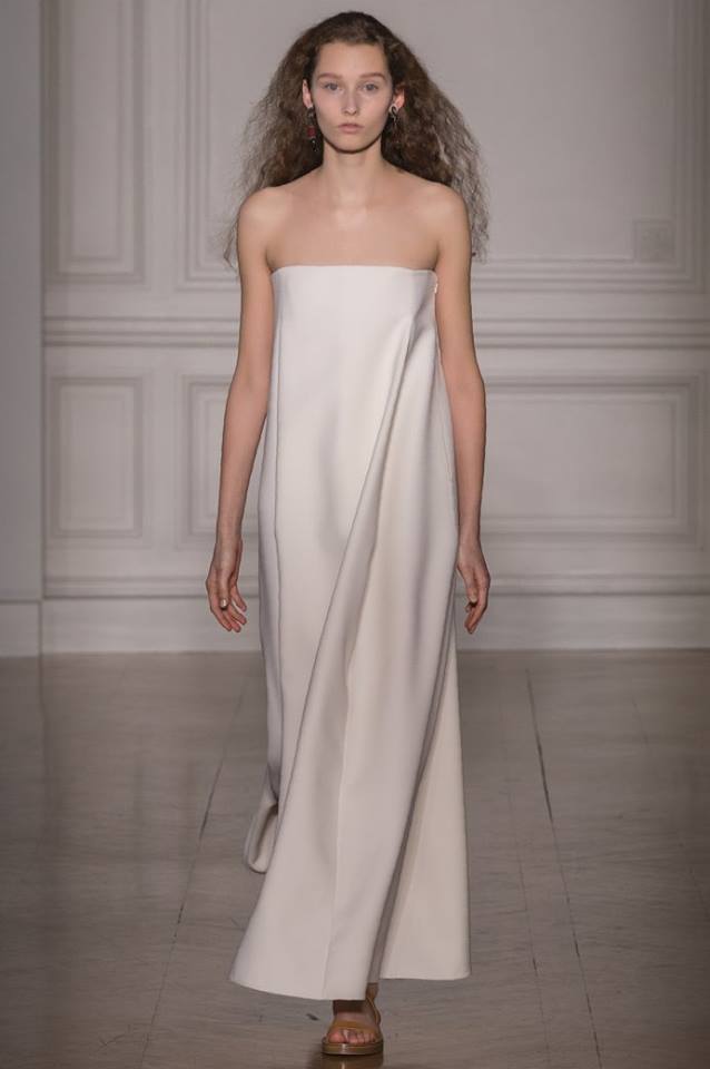 Висша мода от Valentino за пролет-лято 2017 г.