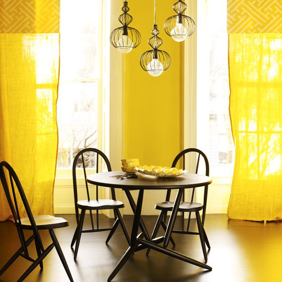 Жълтото като част от интериора на дома