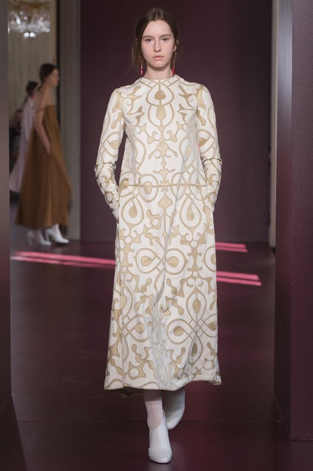 Висша мода от Valentino за есен-зима 2017/2018 г.