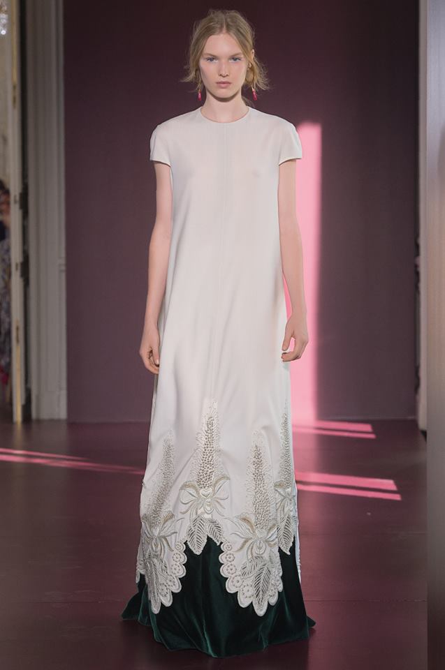 Висша мода от Valentino за есен-зима 2017/2018 г.