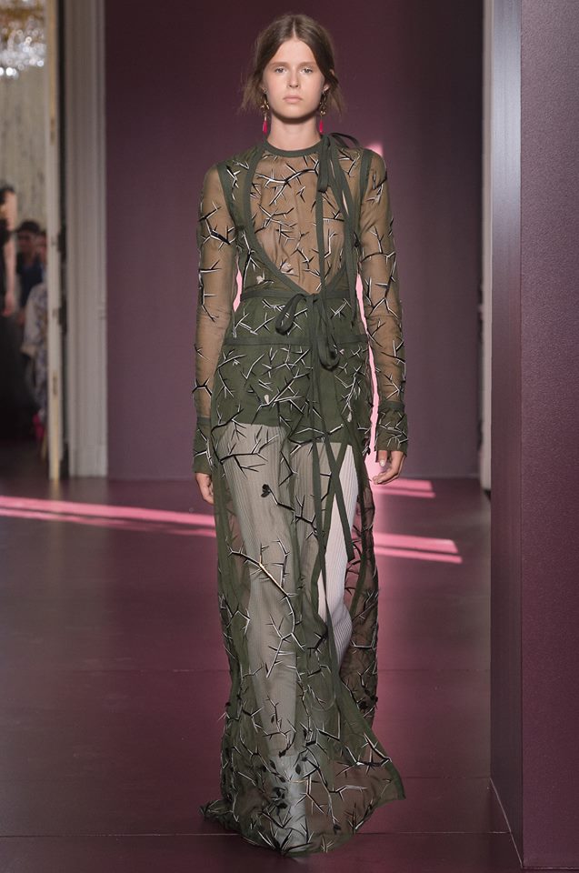 Висша мода от Valentino за есен-зима 2017/2018 г.