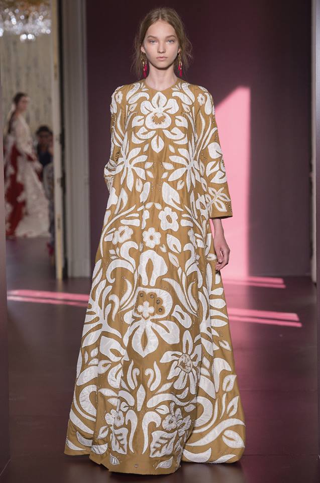 Висша мода от Valentino за есен-зима 2017/2018 г.