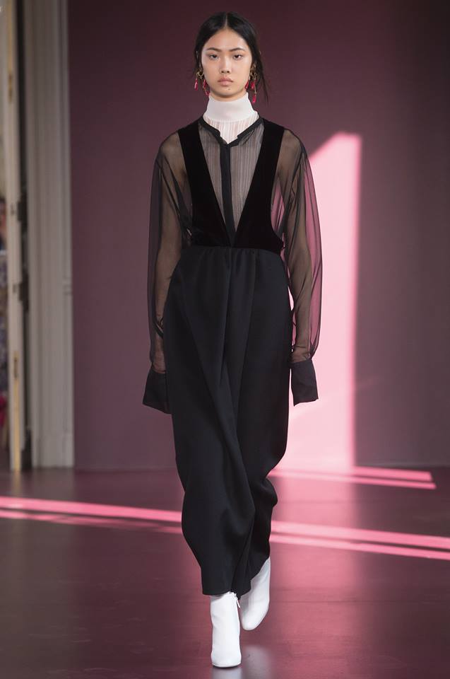 Висша мода от Valentino за есен-зима 2017/2018 г.