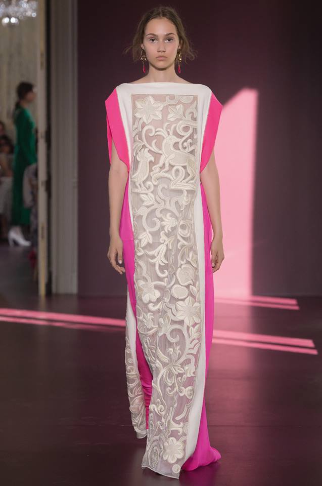 Висша мода от Valentino за есен-зима 2017/2018 г.