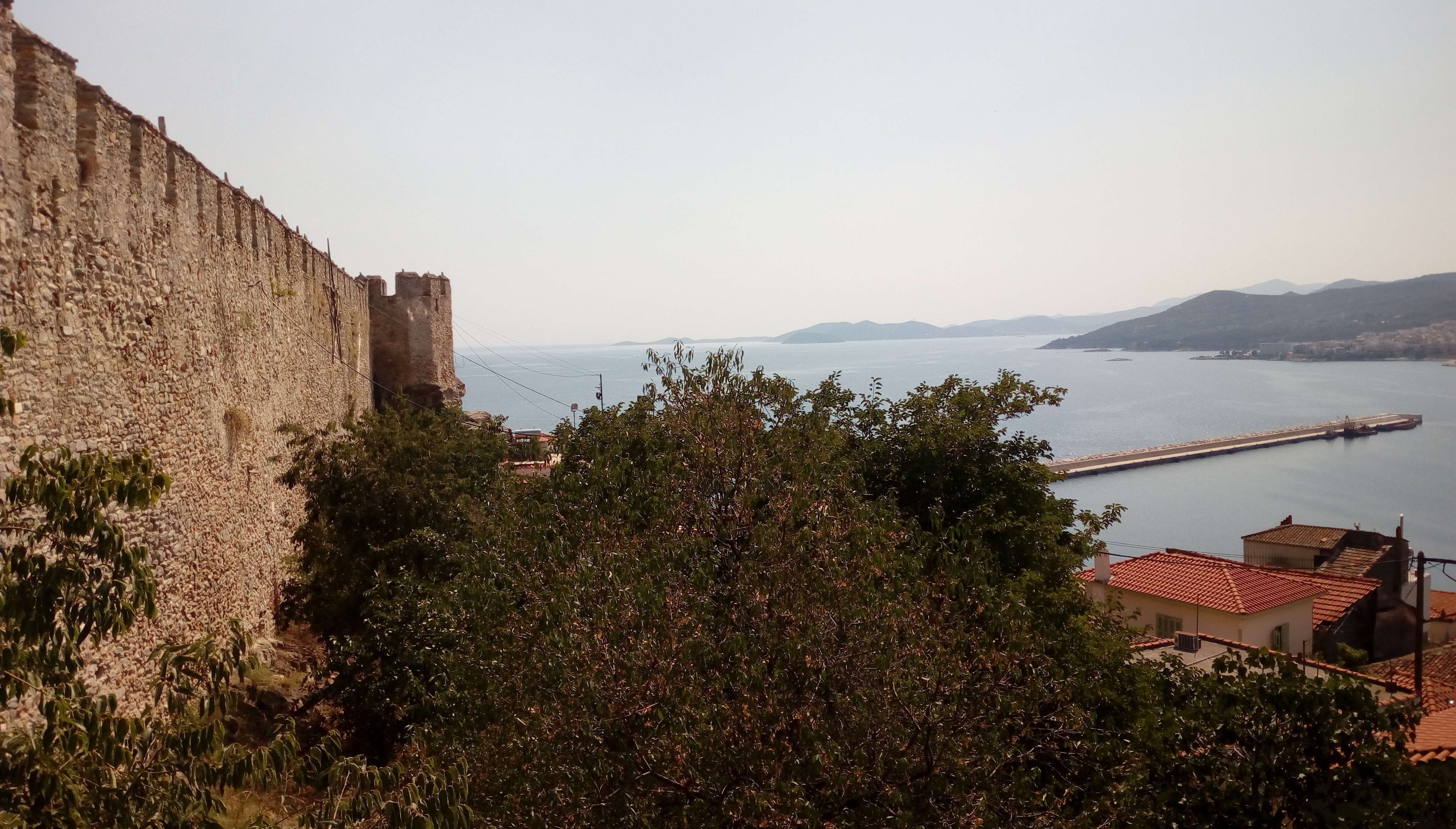 Кавала - балканско гостоприемство и средиземноморски шик