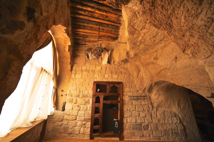 Пещерни домове в Кападокия, превърнати в уникални хотели