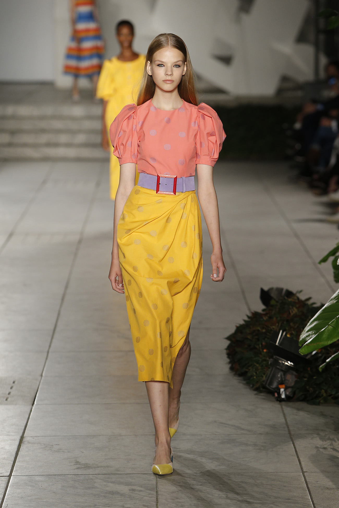Пролетна свежест в колекцията на Carolina Herrera за 2018