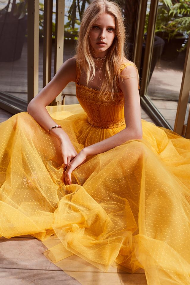 Ели Сааб: колекция Resort 2019