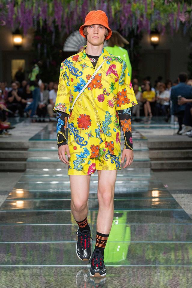 Versace: мъжка мода за пролет-лято 2019