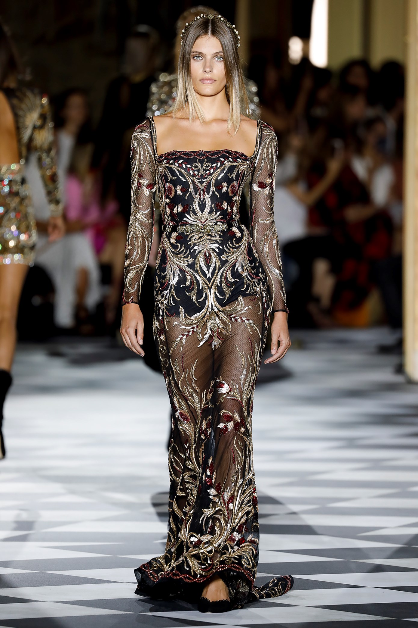 Zuhair Murad: висша мода за есен-зима 2018/2019, вдъхновена от царска Русия