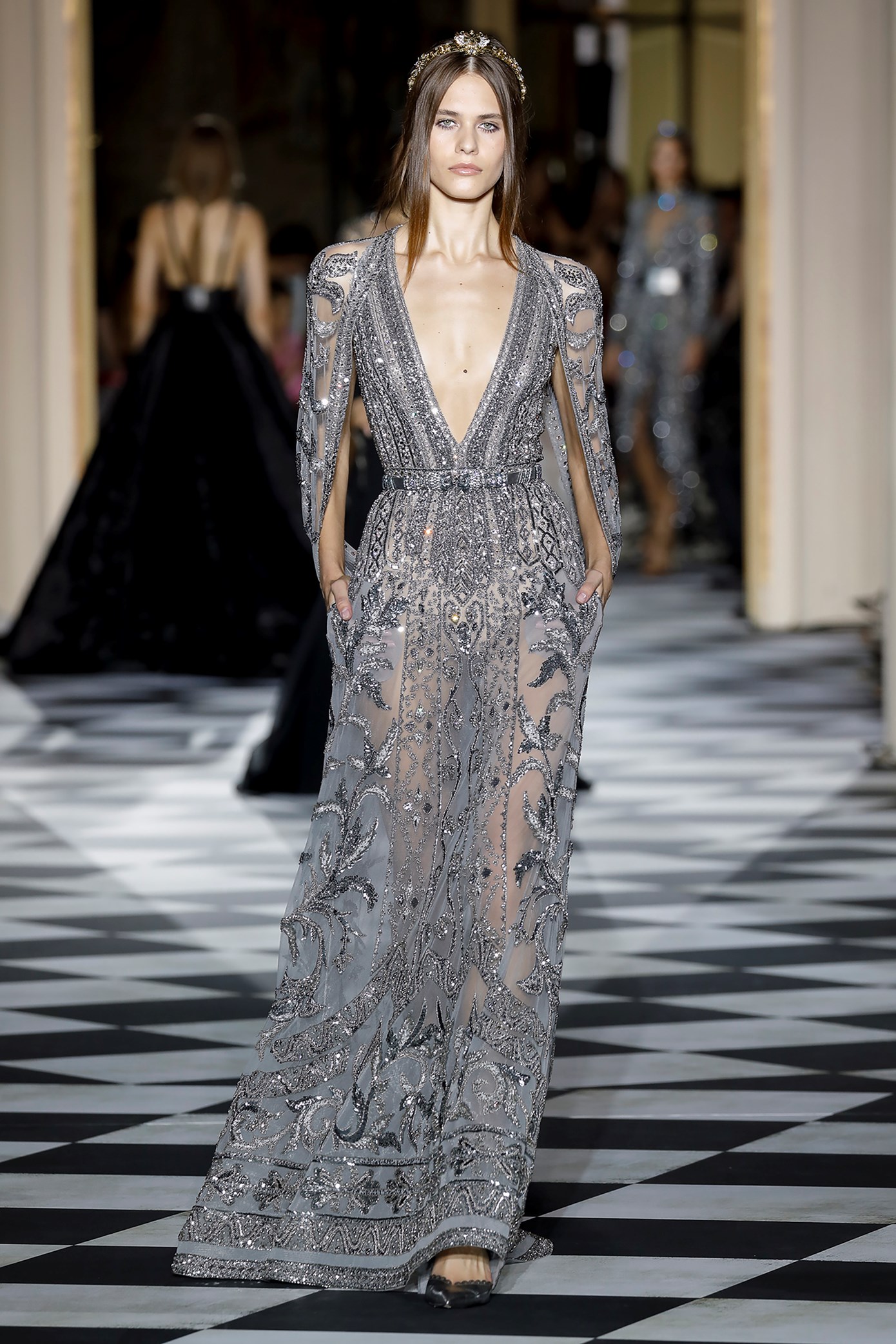 Zuhair Murad: висша мода за есен-зима 2018/2019, вдъхновена от царска Русия