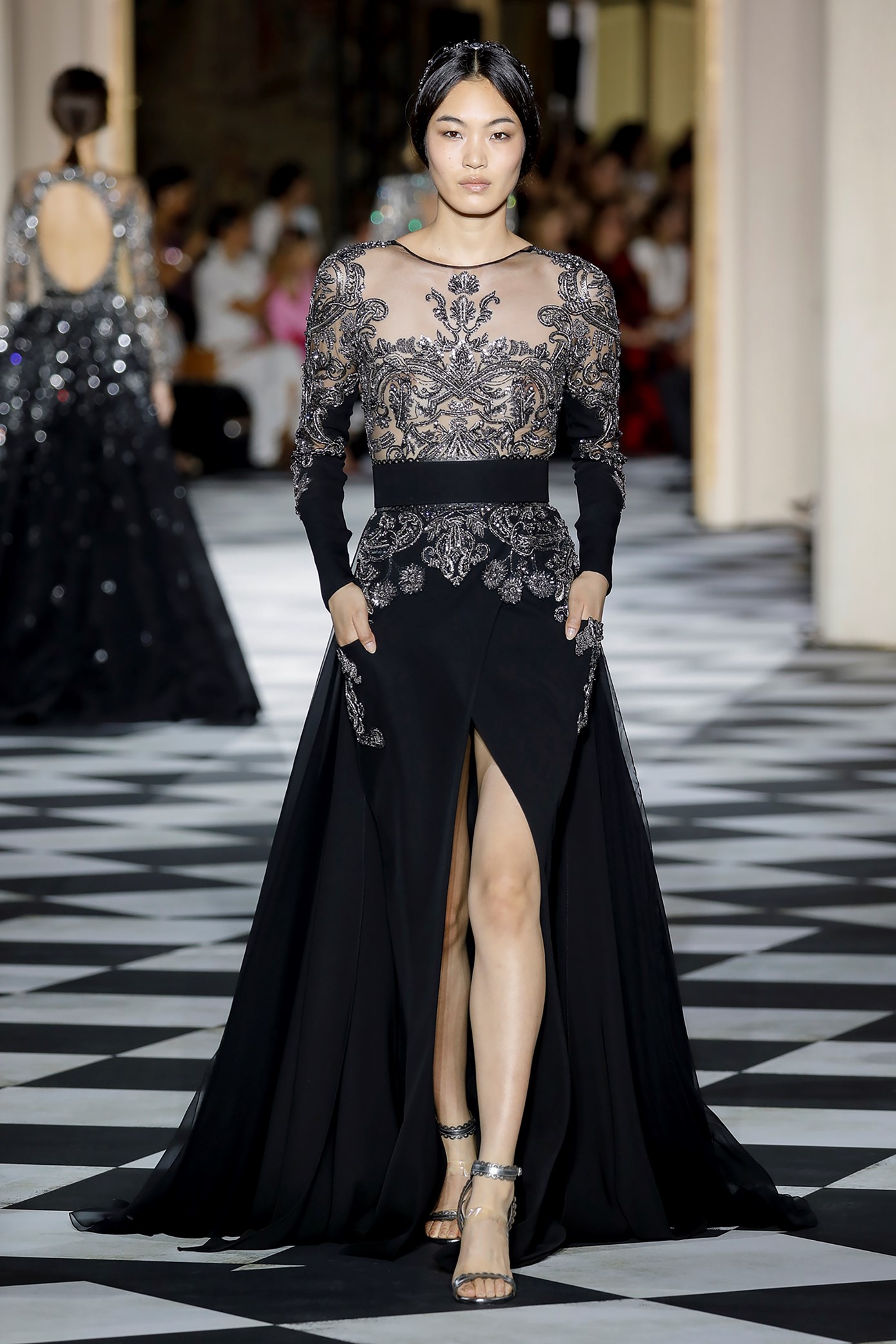 Zuhair Murad: висша мода за есен-зима 2018/2019, вдъхновена от царска Русия